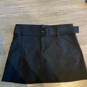 Zara Black skort with belt